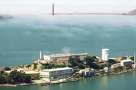 San Francisco Alcatraz and E-Bike Tour 2-Day thumbnail 1