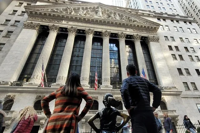 New York City Financial District Walking Tour - Image 6