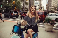 Manhattan Bike Tour of Central Attractions thumbnail 2