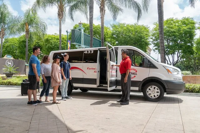 Los Angeles Private Van Transfer to LAX - Image 6