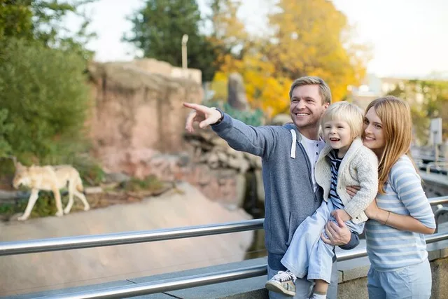 New York Central Park Zoo Tour with Private Transfers - Image 2