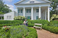 Atlanta Plantation Tour with Southern Dinner thumbnail 1