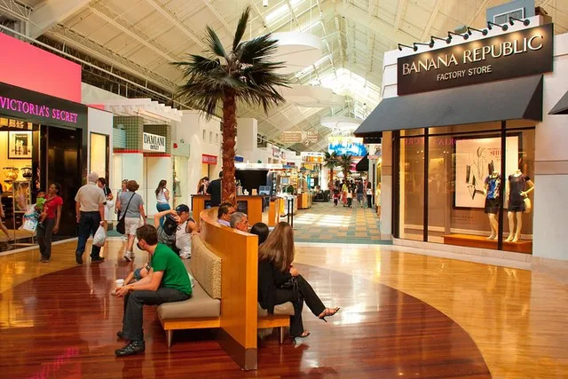 Miami Beach Shopping Shuttle to Sawgrass Mills - Image 6