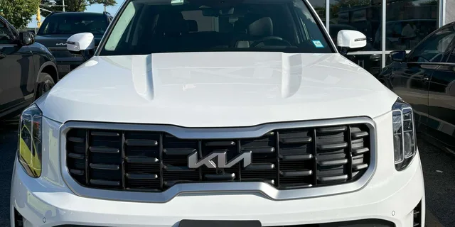 New York Airport Transfer - Image 2