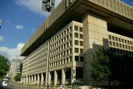 Washington DC Walking Tour & Scavenger Hunt thumbnail 1