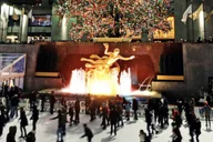 New York Holiday Lights & Rockefeller Tree Tour thumbnail 5
