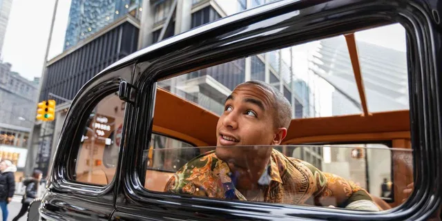 New York City Wine Tasting and Classic Car Tour - Image 3