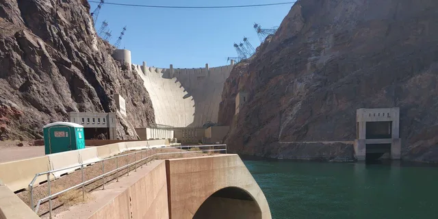 Las Vegas Hoover Dam Raft Tour - Image 5