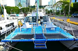 Oahu Catamaran Waikiki Sunset Cruise