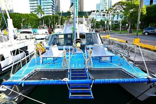 Oahu Catamaran Waikiki Sunset Cruise - Image 1