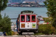 San Francisco Alcatraz and Hop-On Hop-Off Bus Tour thumbnail 4