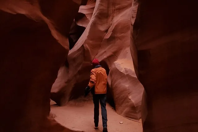 Flagstaff Lower Antelope Canyon and Horseshoe Bend Tour - Image 5