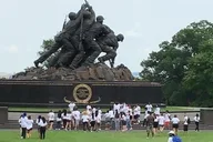 Washington DC Monuments & Memorials Minibus Tour thumbnail 6