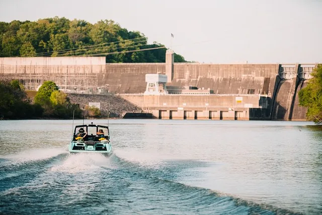 Smoky Mountains Jet Boat Adventure - Image 2