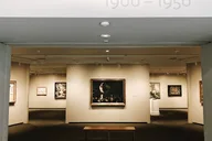 Washington DC National Archives and Portrait Gallery Tour thumbnail 6