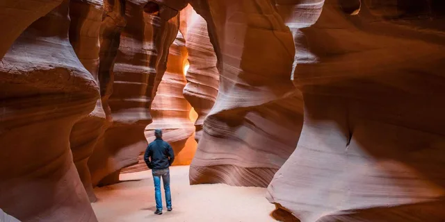 Las Vegas Grand Canyon and Antelope Canyon 2-Day Tour - Image 3