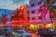Miami Open-top Bus Night Tour thumbnail 2