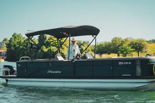 Austin Boat Charter on Lake Travis 3 hr