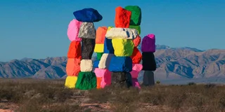 Las Vegas Seven Magic Mountains Tour