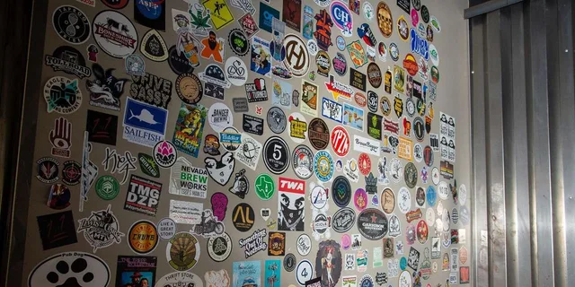Las Vegas Craft Beer Tour in a Limousine - Image 4