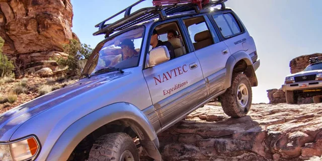 Moab Canyonlands 4x4 Adventure - Image 2