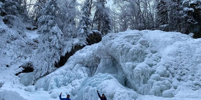 Anchorage Chugach State Park Winter Walking Tour - Image 1