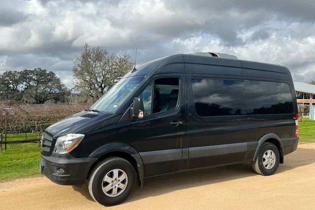 Fredericksburg Winery Transfer - Image 1