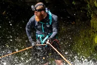 Honolulu Waterfall Rappelling Adventure 5 hr thumbnail 1