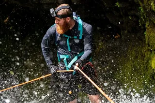 Honolulu Waterfall Rappelling Adventure 5 hr