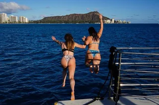 Waikiki Sunset Cruise with Swimming 2 hr