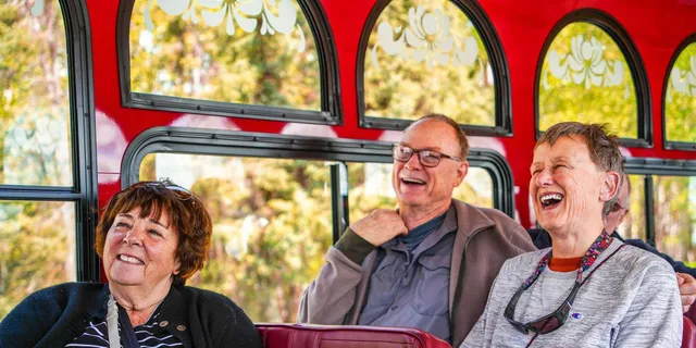 Anchorage Trolley Tour 1 hr - Image 3