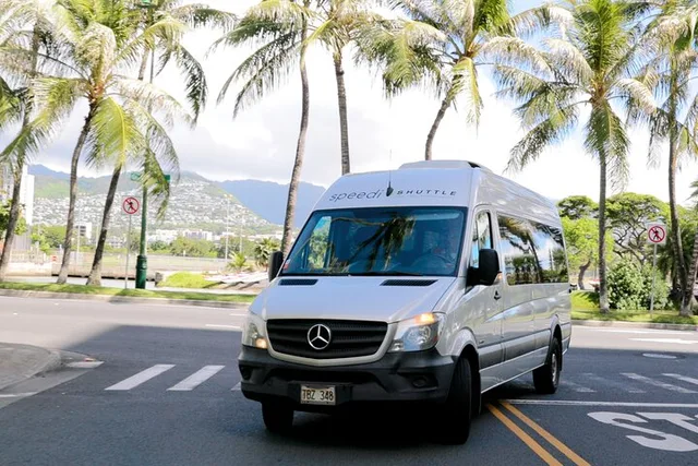 Maui Airport Hotel Transfer - Image 1
