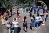 New York City Hip Hop Bus Tour thumbnail 4