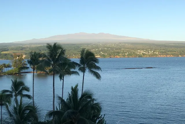 Hilo Bay Kayak and SUP Adventure - Image 6