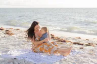 Fort Myers Beach Photo Session at Sunset 1 hr thumbnail 5
