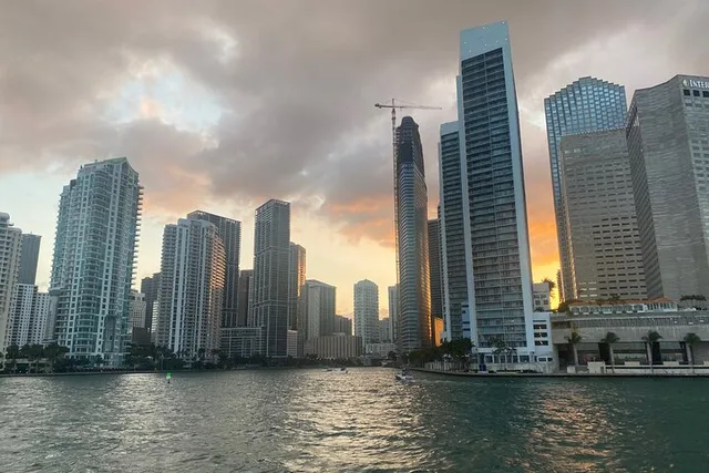 Miami Skyline Happy Hour Cruise - Image 5