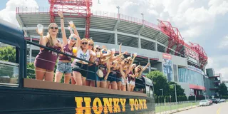 Nashville Honky Tonk Party Bus Tour (1 hr 45 min)