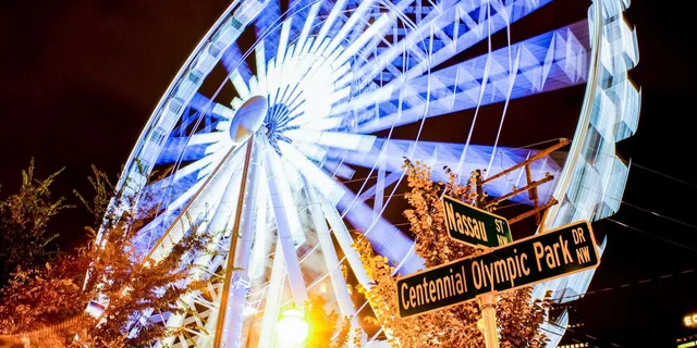 Atlanta SkyView Ferris Wheel Ride - Image 1