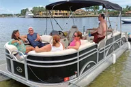 Fort Lauderdale Private Boat Cruise with Watertoys 4-Hours thumbnail 1