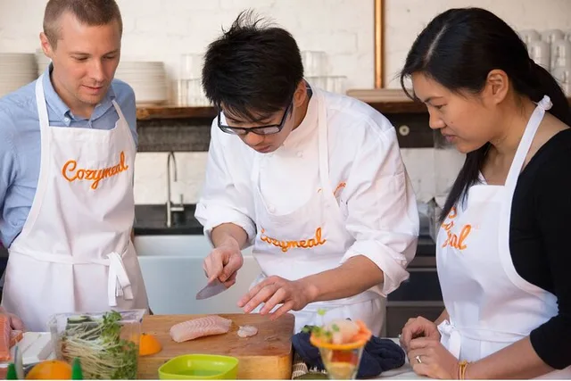 Fort Lauderdale Sushi Class with 4-Course Meal - Image 4