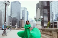 Chicago Flying Dress Photoshoot 1.5 hr thumbnail 3