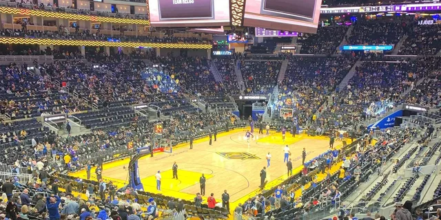 San Francisco Golden State Warriors Basketball Game - Image 1