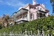 New Orleans Garden District Walking Tour thumbnail 1