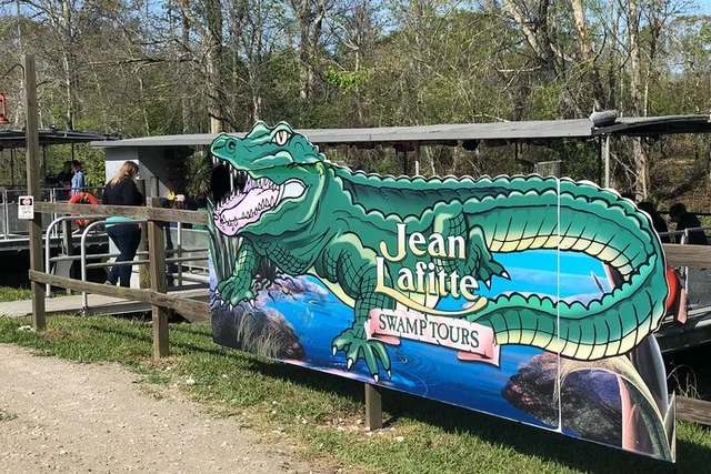 New Orleans Swamp and Bayou Tour 90 Min - Image 4