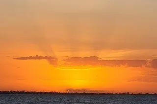 Fort Myers Beach Sunset Dolphin Cruise 90 Min