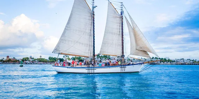 Key West Windjammer Day Sail - Image 1