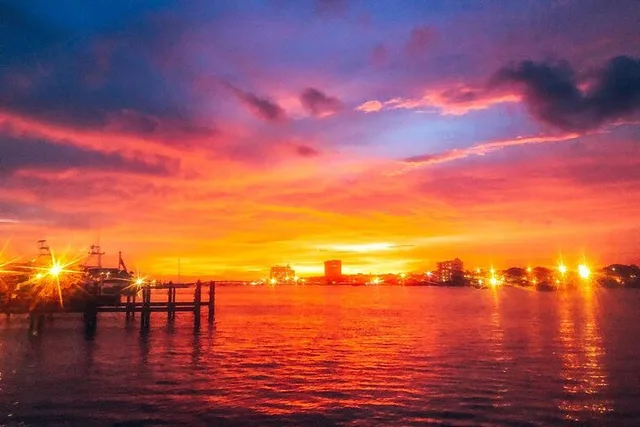 Destin Crab Island Sunset Tour - Image 1