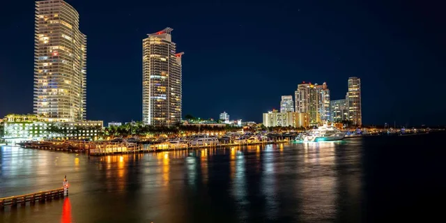 Miami Night Lights Private Tour - Image 2