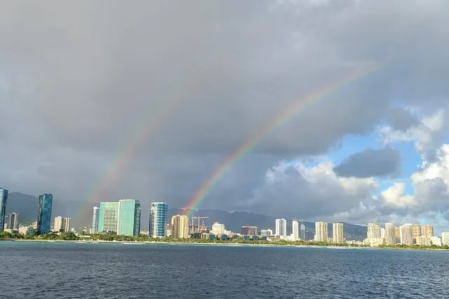 Honolulu Breakfast Cruise - Image 3