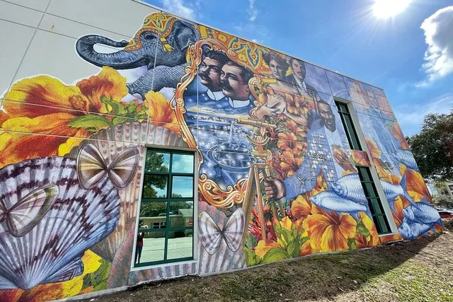 Sarasota Public Art Tour - Image 2